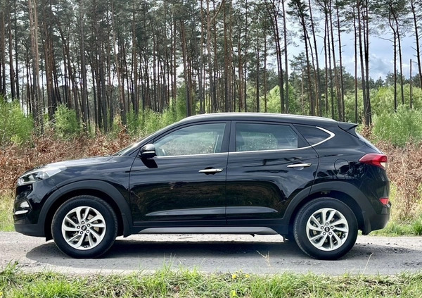 Hyundai Tucson cena 71900 przebieg: 100660, rok produkcji 2015 z Pruszków małe 67